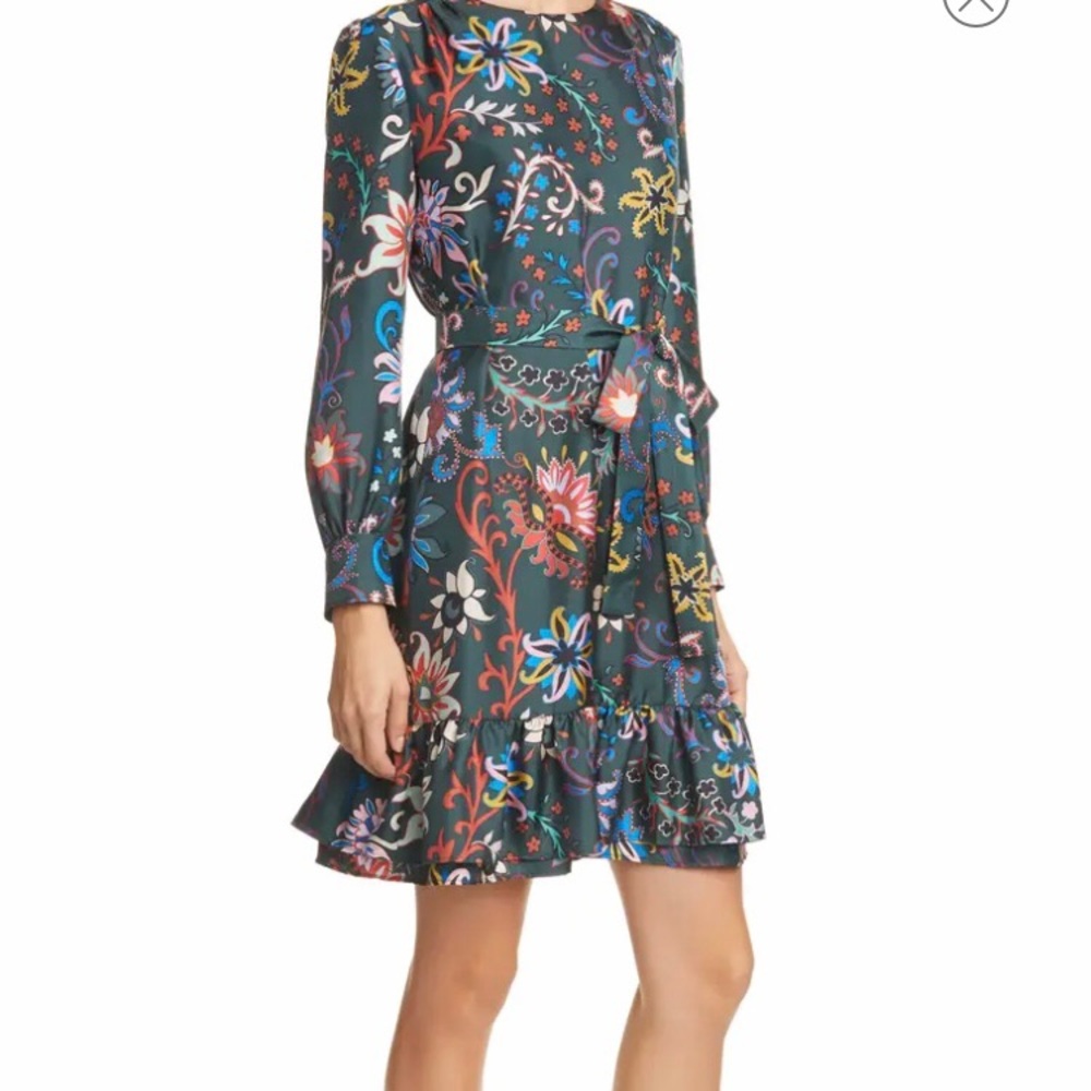 Tory Burch SilkTwill Dress
BlackMountainFloral4